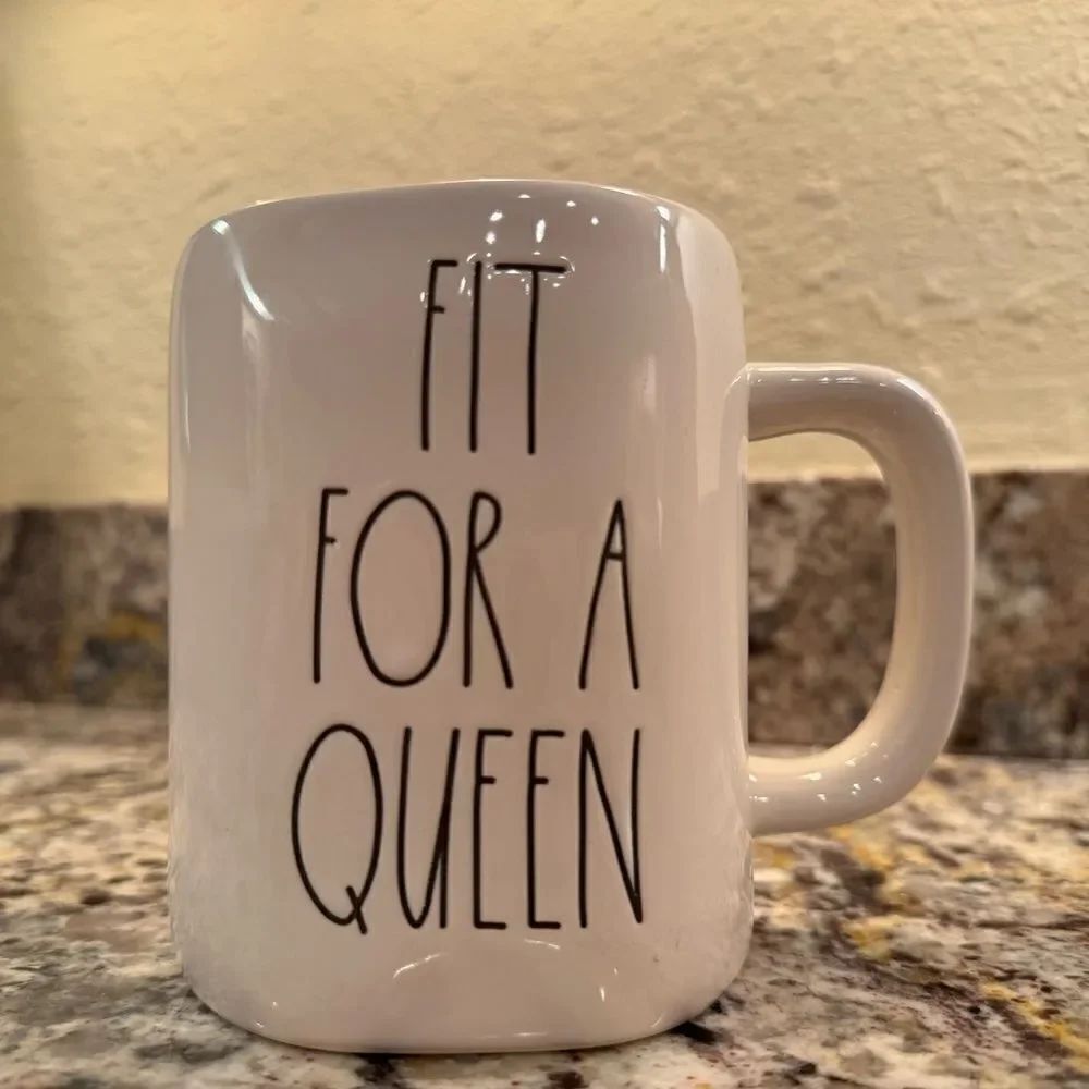 Rae Dunn Artisan Fit For A Queen Crown Mug 👑 NEW